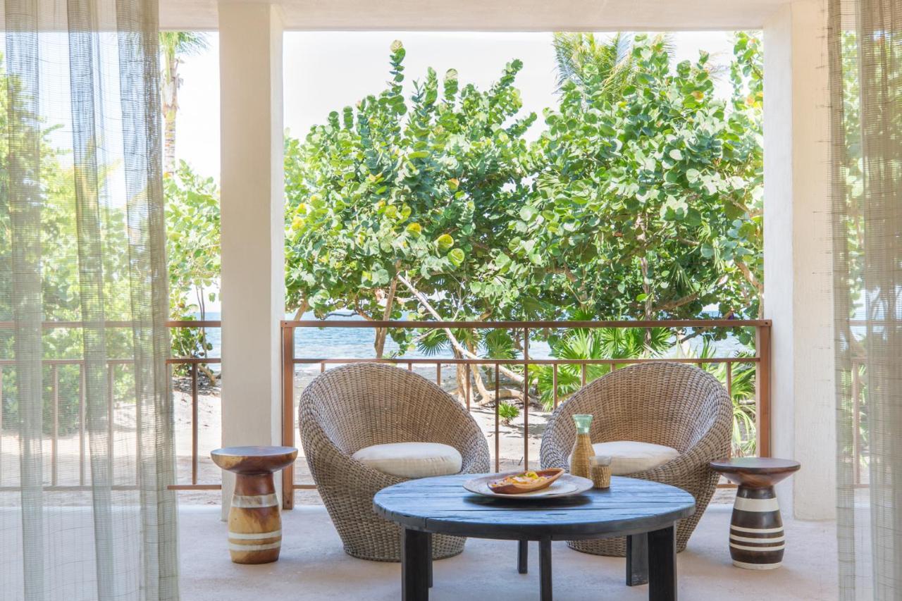 Itz'Ana Resort & Residences Placencia エクステリア 写真