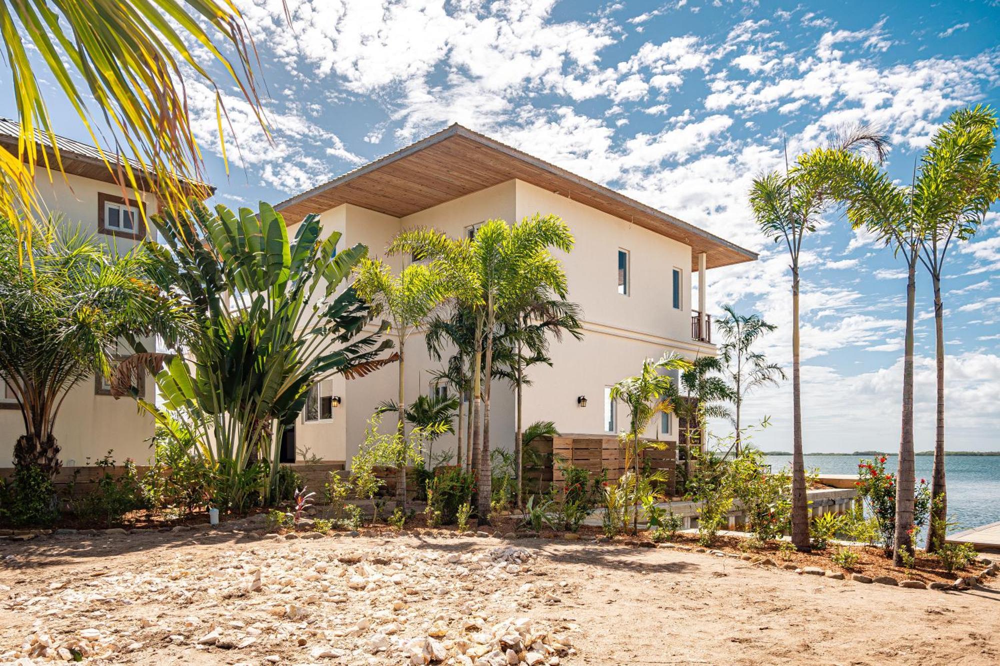 Itz'Ana Resort & Residences Placencia エクステリア 写真